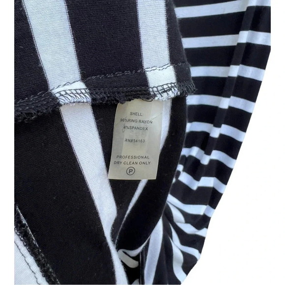 Calvin Klein Womens Dress Size 14 Sheath Black White Striped Knit Sleeveless - Picture 5 of 7